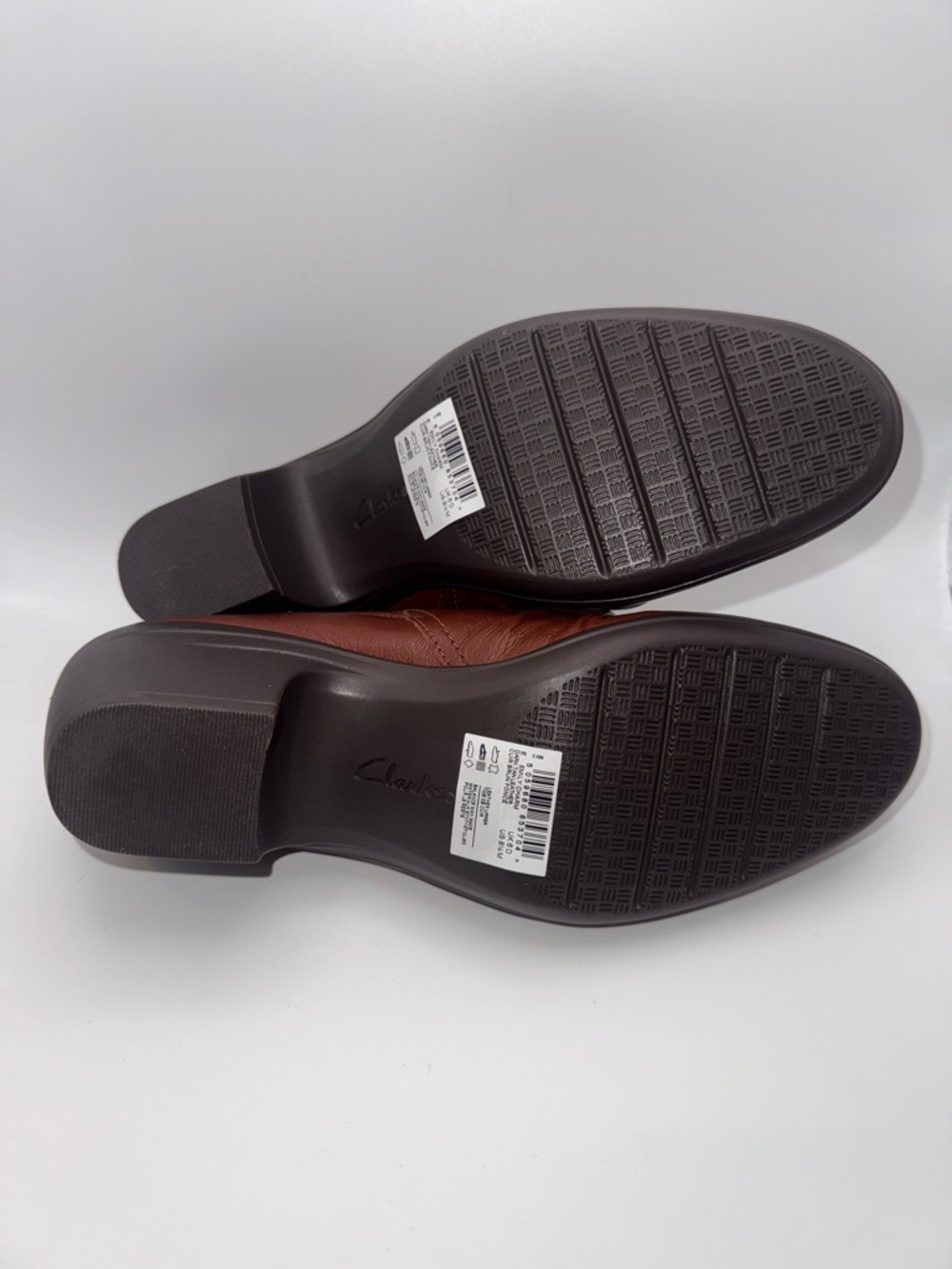 Clarks Women's Slip-On Mule in Chestnut Brown. Size 8.5. NWT - Picture 4 of 5